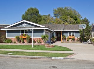 224 College Park Dr, Seal Beach, CA 90740