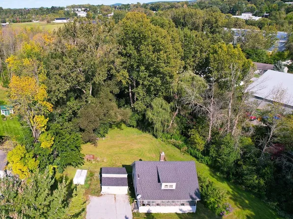 77 Lower Newton Street, St. Albans City, VT 05478
