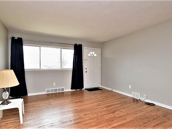 4th image of 6225 Michael Dr