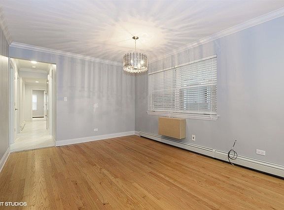 3rd image of 5719 N Fairfield Ave APT 2