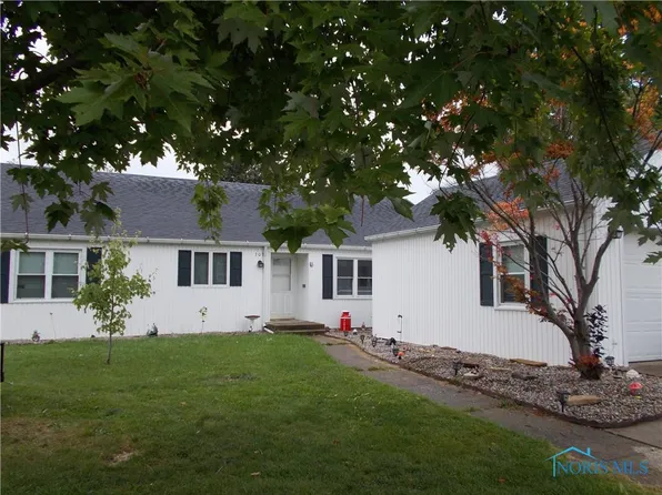 303 Sheffield Ave, Napoleon, OH 43545