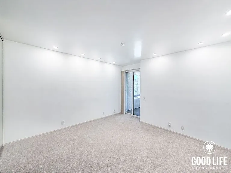 5875 Friars Rd #4410 — Photo 8
