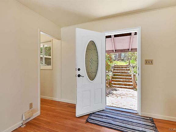 5th image of 204 Buchanan Way