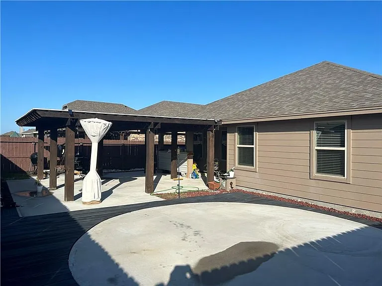 7825 Salais Dr — Photo 12