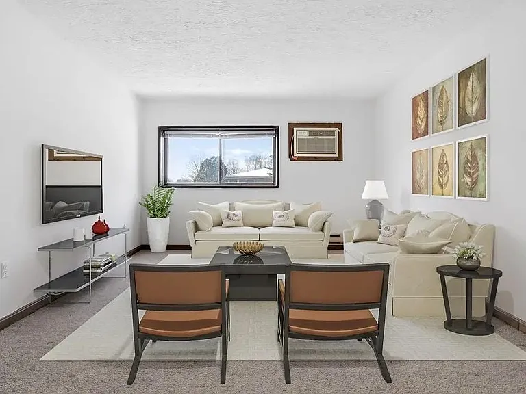 276 Codman Hill Rd #33 — Photo 2
