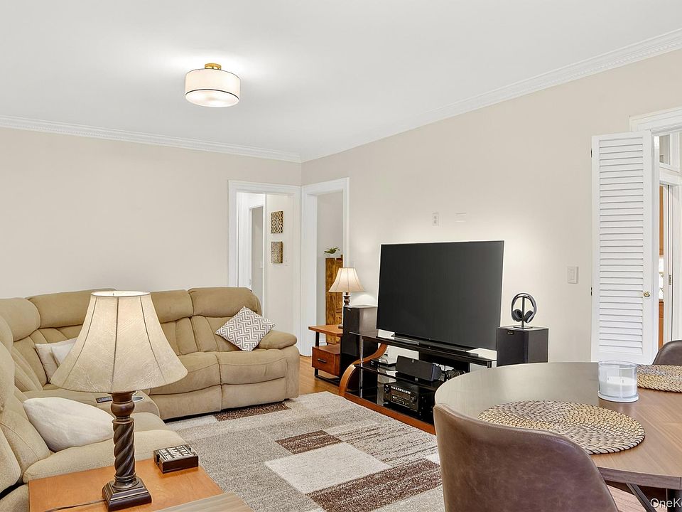 1st image of 445 Gramatan Avenue #EB3