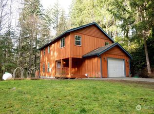 12961 NW Canyon Trl, Bremerton, WA 98312