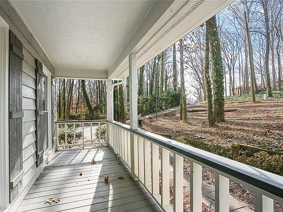 2nd image of 3300 Hickory Crest Dr NW