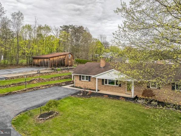 47 Pine Ave, Birdsboro, PA 19508