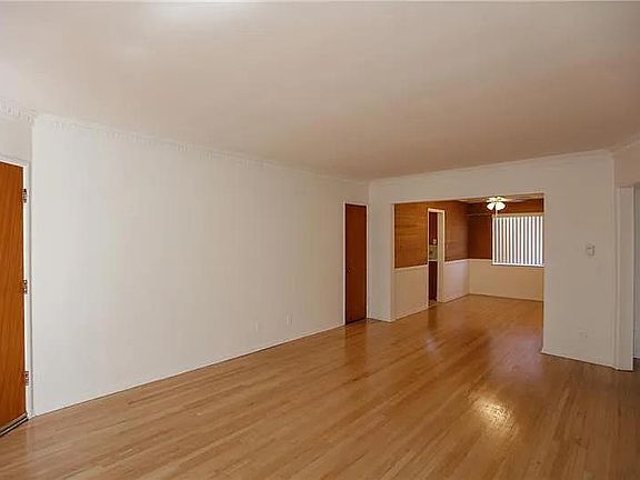 2nd image of 1255 N Mansfield Ave APT 3