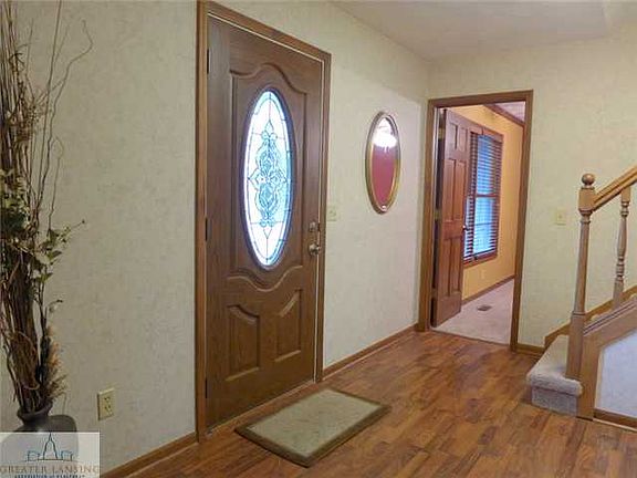 2nd image of 4470 Hickorywood Dr