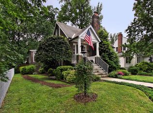 814 24th St S, Arlington, VA 22202