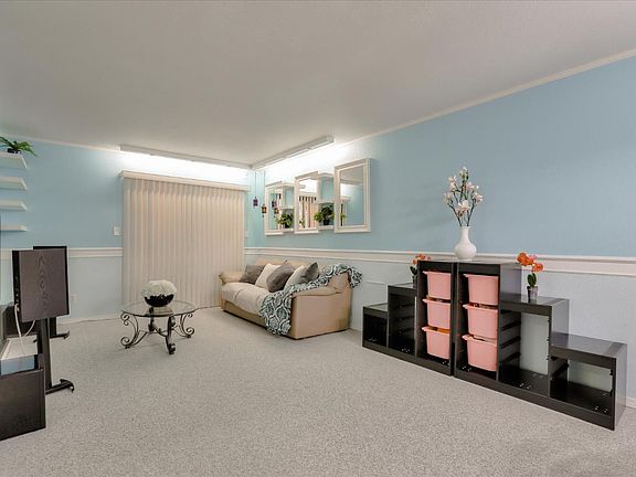 5th image of 538 Ironwood Ter APT 3