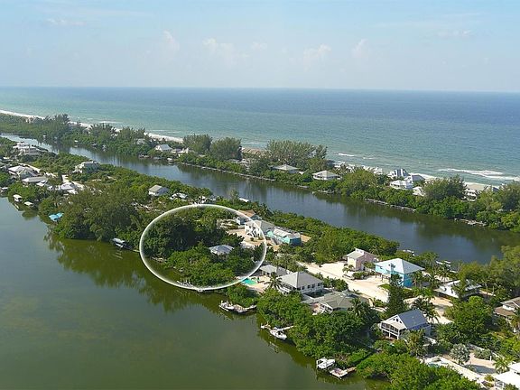3rd image of 250 Bocilla Dr