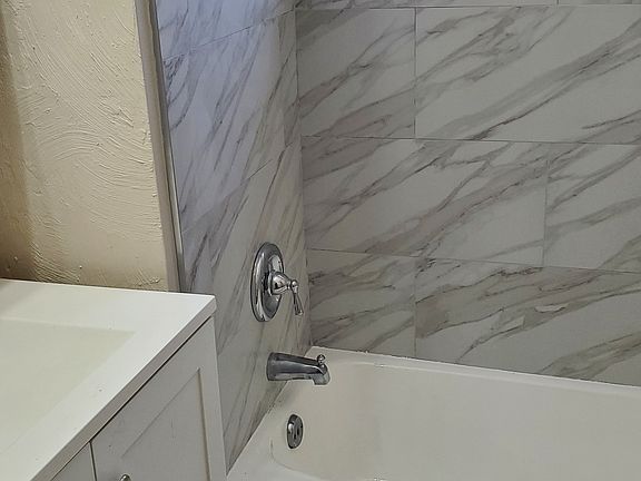 5th image of 1253 E 172nd St