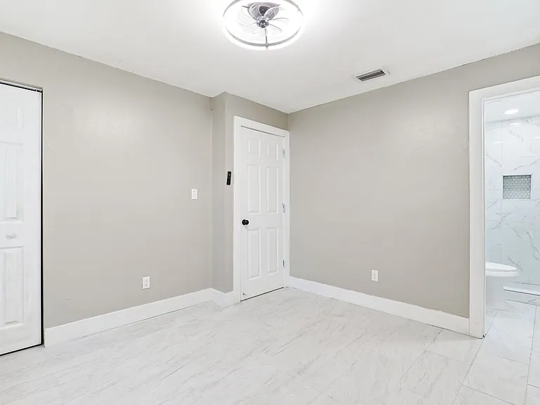919 Fern Ave — Photo 17