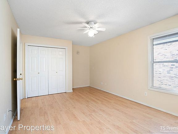 5th image of 686 W Stone St #19
