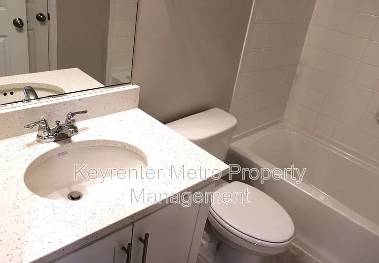9818 Ruby Lockhart Blvd — Photo 28