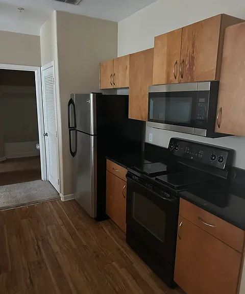 8290 Gate Pkwy #504 — Photo 9