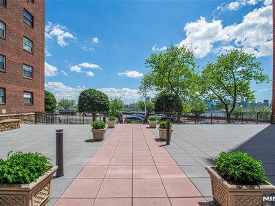 6515 Boulevard East #6E, West New York, NJ, 07093