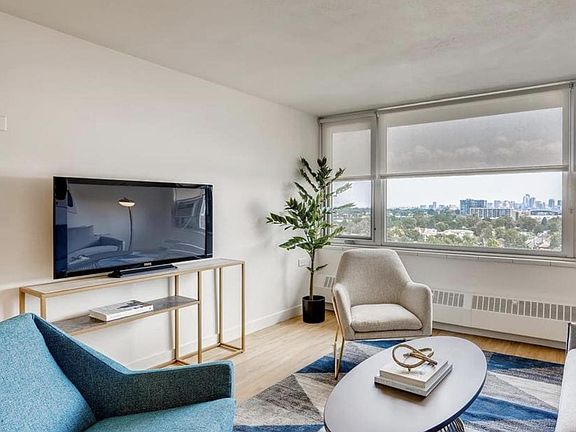 2nd image of 1605 Xavier St #612