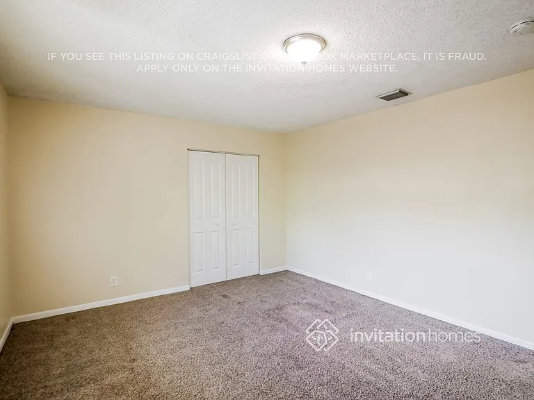 941 SW 75th Ter — Photo 12