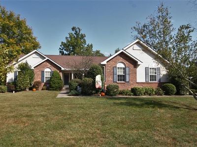 5672 Stone Villa Dr, Smithton, IL, 62285