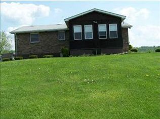 145 Springertown Rd, Mount Pleasant, PA 15666