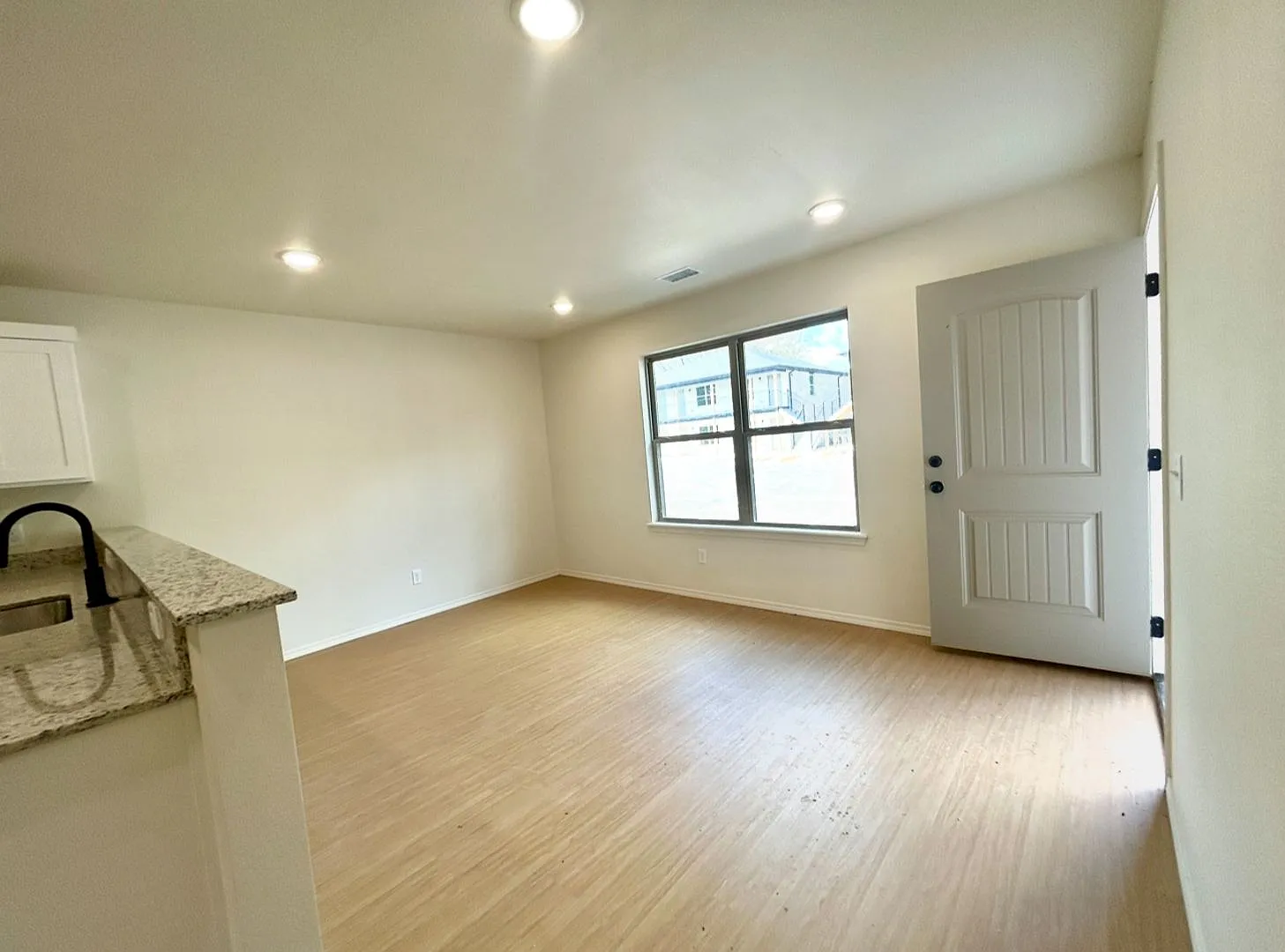 2596 Center Street — Photo 3