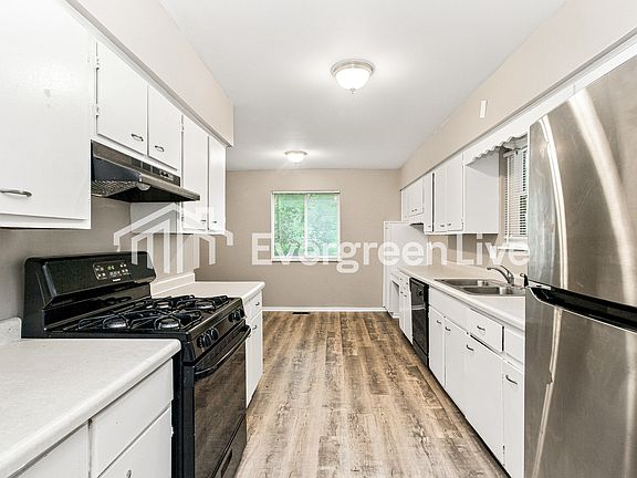 4th image of 2310 Herod Ct