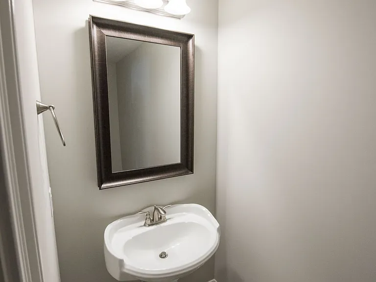 2304 Snowshill Ln — Photo 19