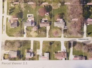 2513 Emmons Dr, Clinton, OH 44216