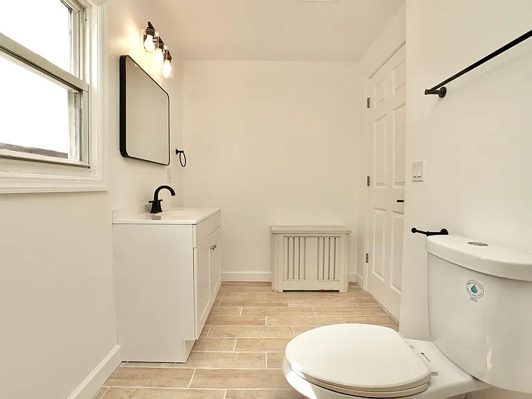 210 Sanford Ave #2 — Photo 6