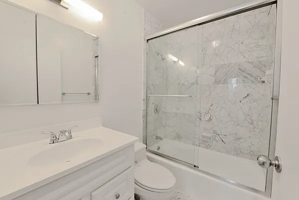 Rented by Peter Ashe | media 25