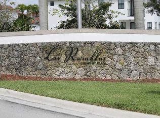 929 NW 104th Ave, Miami, FL 33172