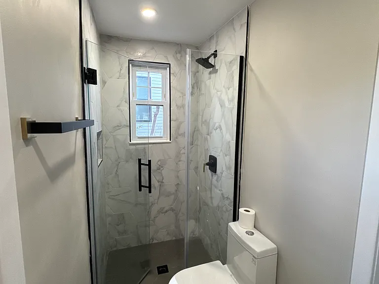 91 Brower Ave — Photo 12