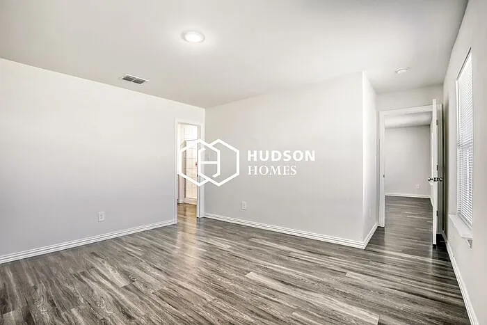 427 Shorty St — Photo 7