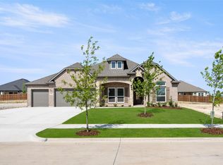 1763 English Way, Waxahachie, TX 75165