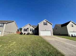 1376 Mutual Dr, Clarksville, TN 37042