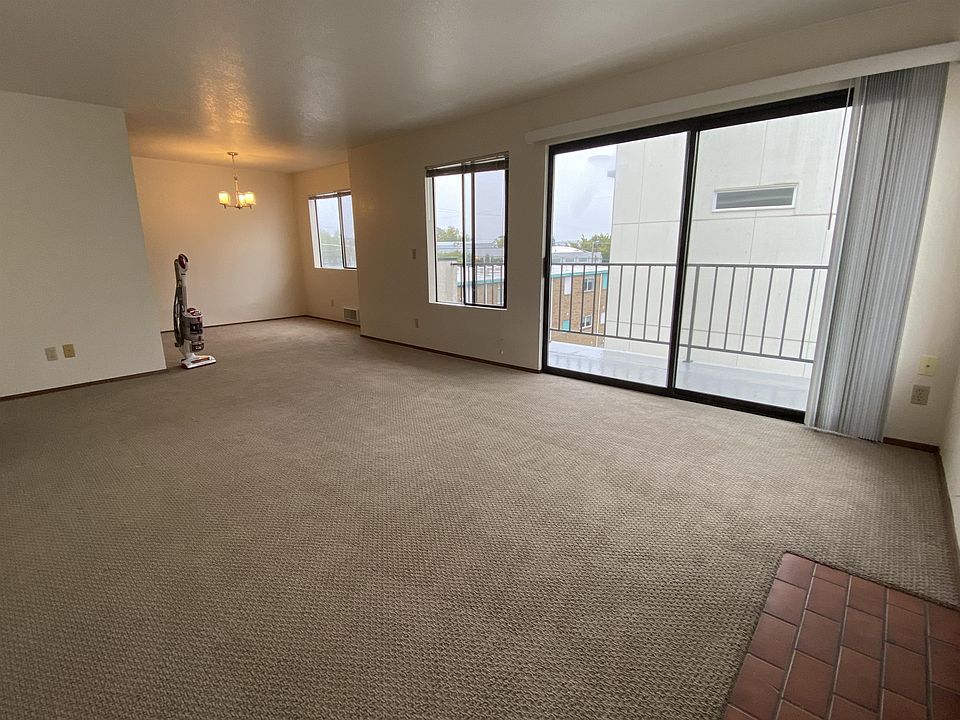 Mona Lisa Apartments 2001 NW 65th St Seattle WA Zillow