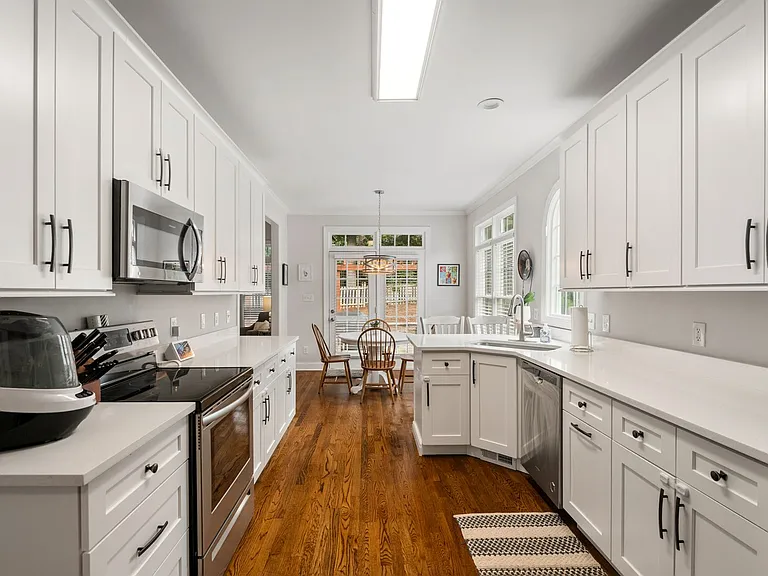 1220 Wedgeland Dr — Photo 11