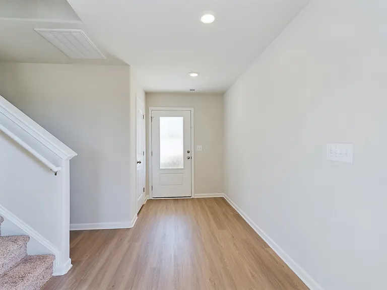3125 Maple Ridge Dr — Photo 8