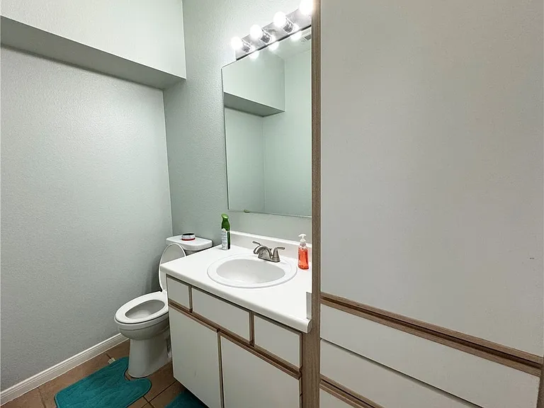 1235 Canyon Creek Cir — Photo 12
