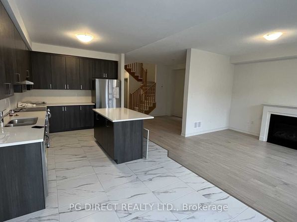 43 Dass Dr W, Centre Wellington, ON N1M 0H1
