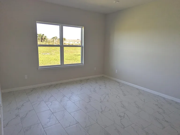10597 SW Vasari Way — Photo 12