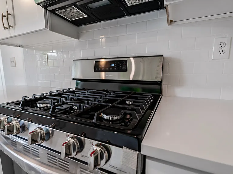 82 Ballou Ave #3 — Photo 10