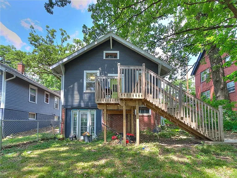 3014 Woodland Ave — Photo 7
