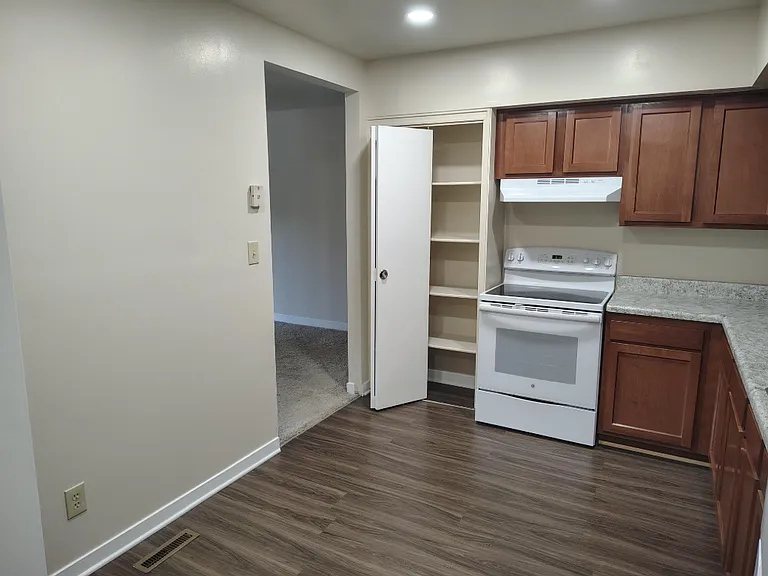 Residences at Pomona Park — Photo 63