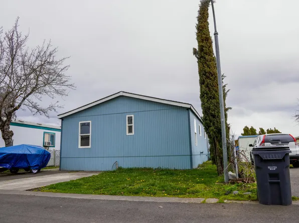 2622 Falcon St Space 75, White City, OR 97503