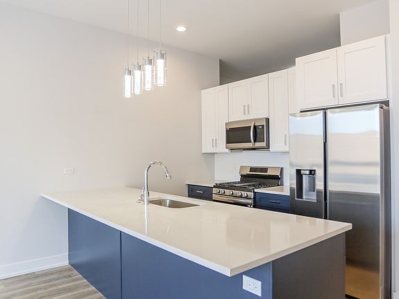 2nd image of 2402 W Carmen Ave #202